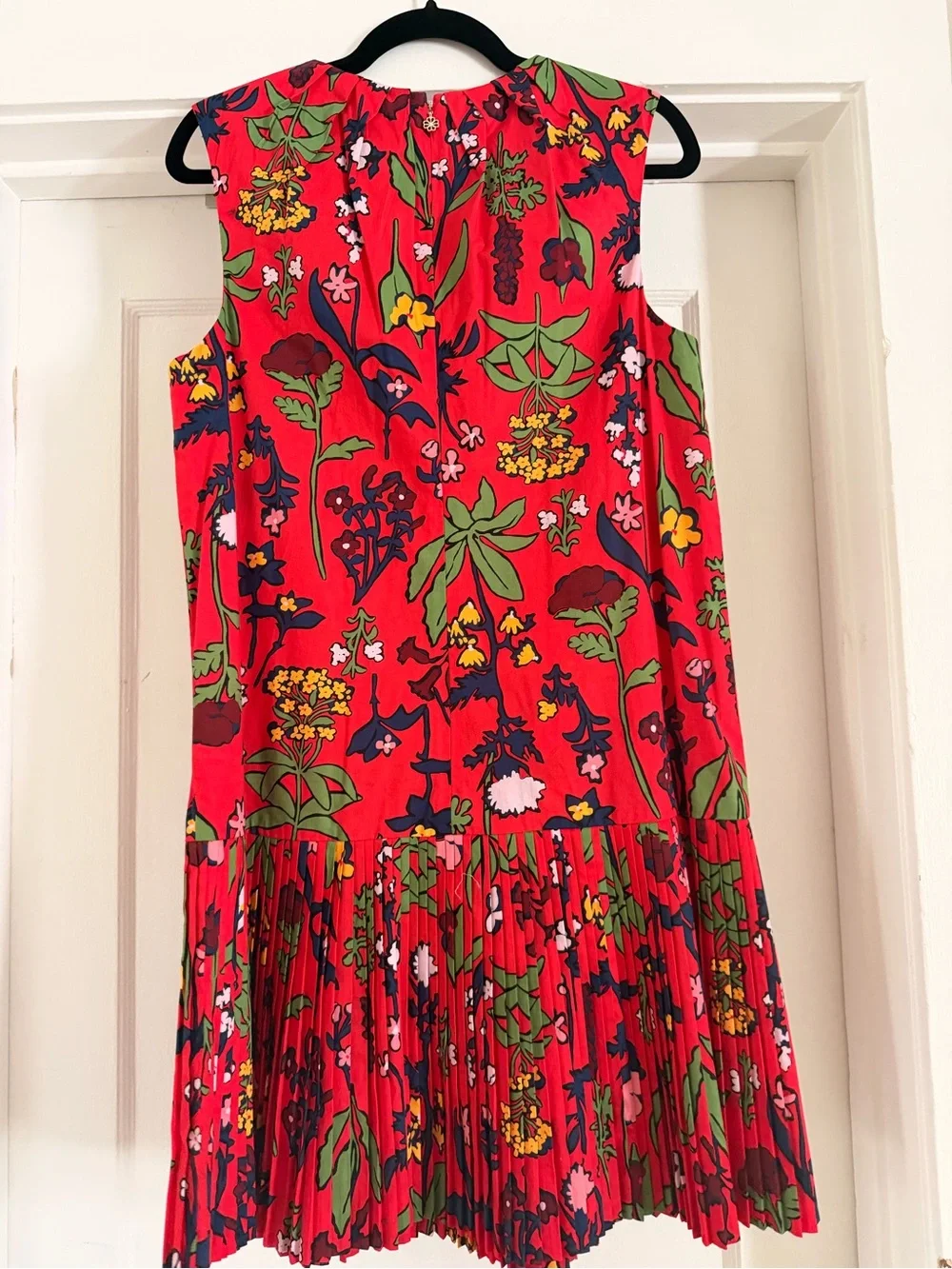 kate spade women’s Red Floral Pleated Dress